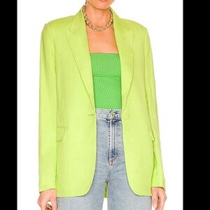 Bardot x REVOLVE Summer Linen
Blazer in Lime